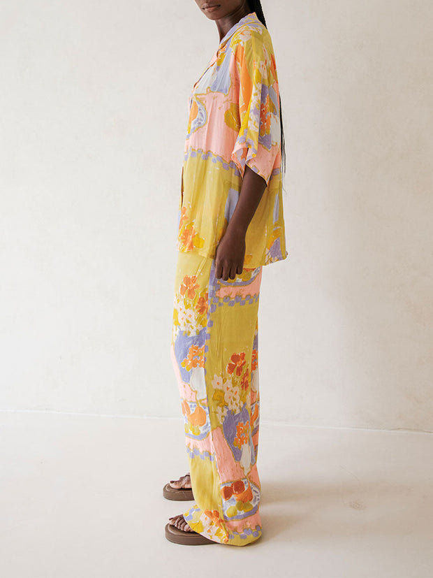 Fashionable holiday style floral shirt wide-leg pants two-piece suit