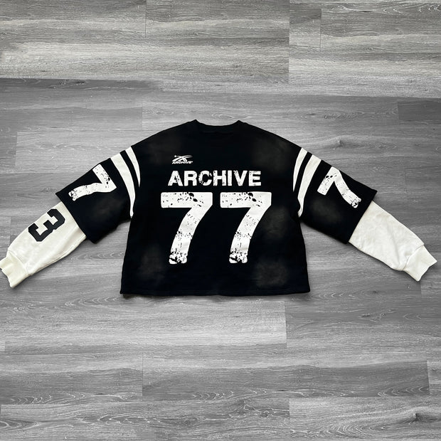 Personalized contrasting digital print fake two-piece sweatshirt