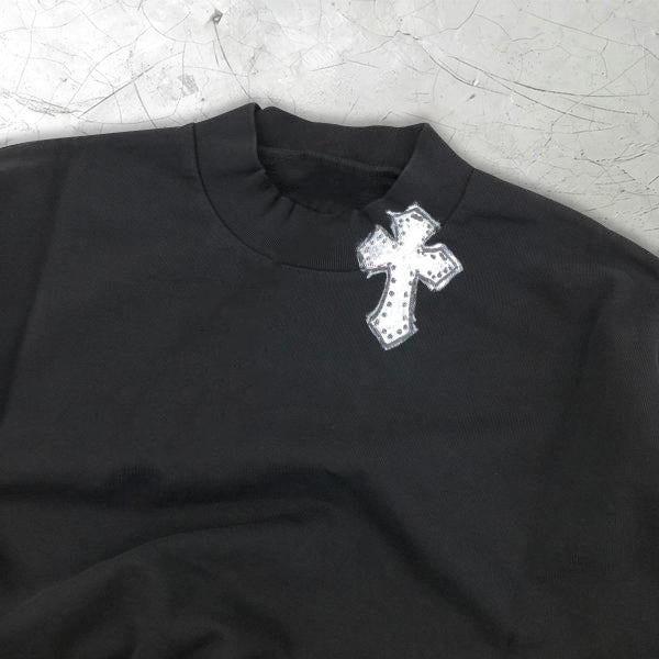 Graffiti cross street sweatshirt